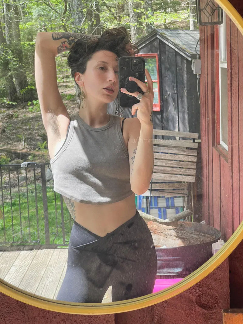Thumbnail Delight in the Pits: mmmickeyy's Provocative Request