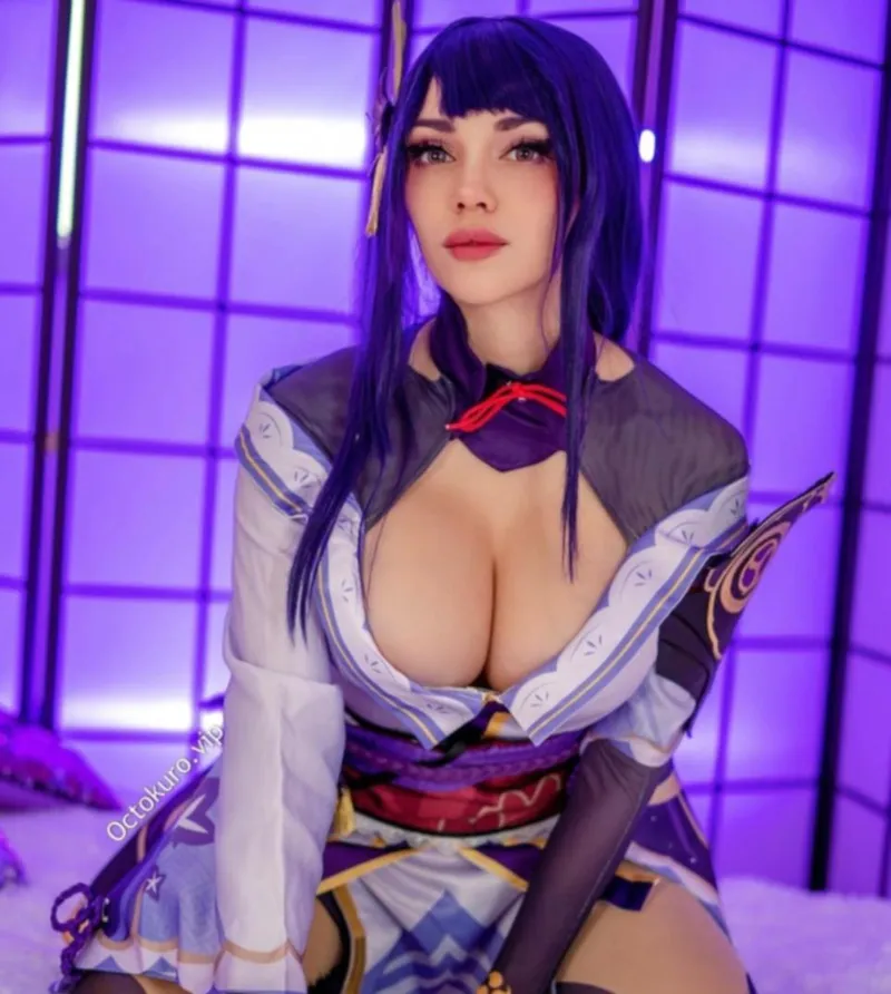 Thumbnail Octokuro Shines as Raiden Shogun in Remarkable Cosplay