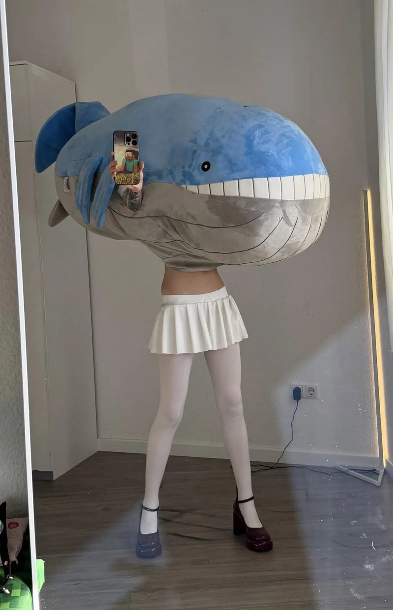 Thumbnail Svperdone Amazes as Wailord in Outstanding Cosplay