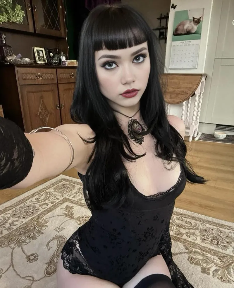 Thumbnail Seductive Query: SugarplumLushBelle Beckons in PunkGirls Realm