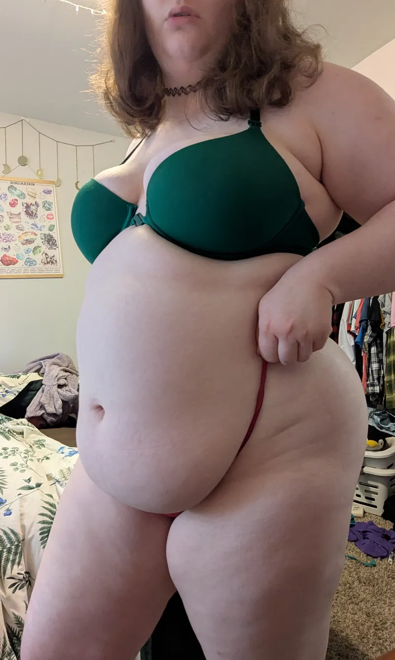 Thumbnail Heavy Belly Woes: Looking for Support | SushiRollSam
