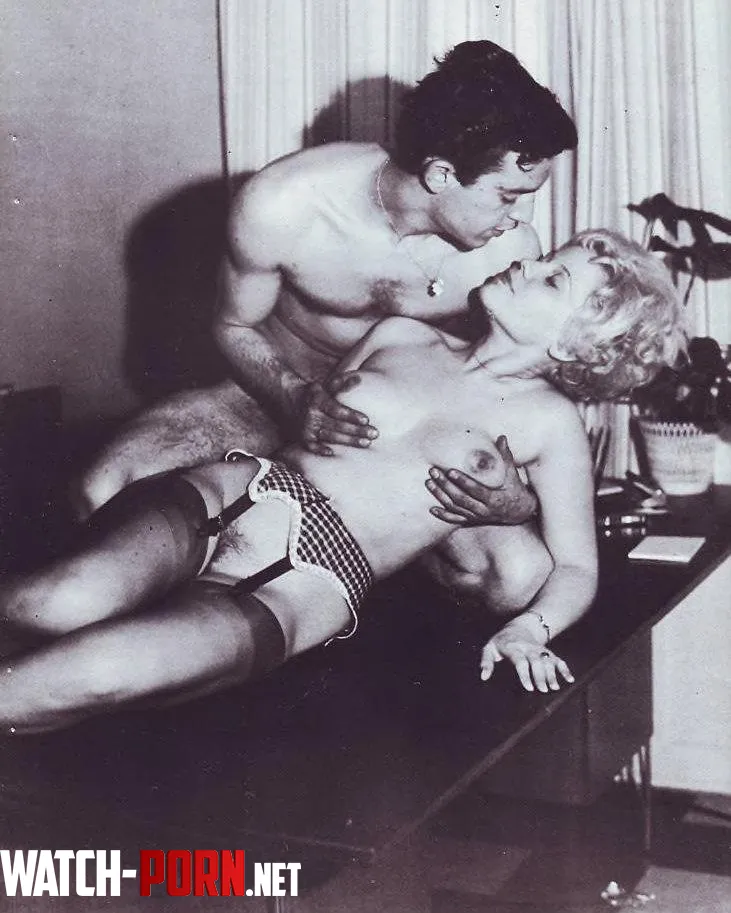Office seduction [1950s] by html5gamerguy