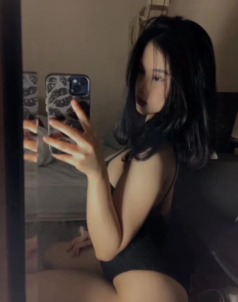Thumbnail Slide into Temptation: Nudie Version Awaits | By BeginningCaptain8816 - Secretary