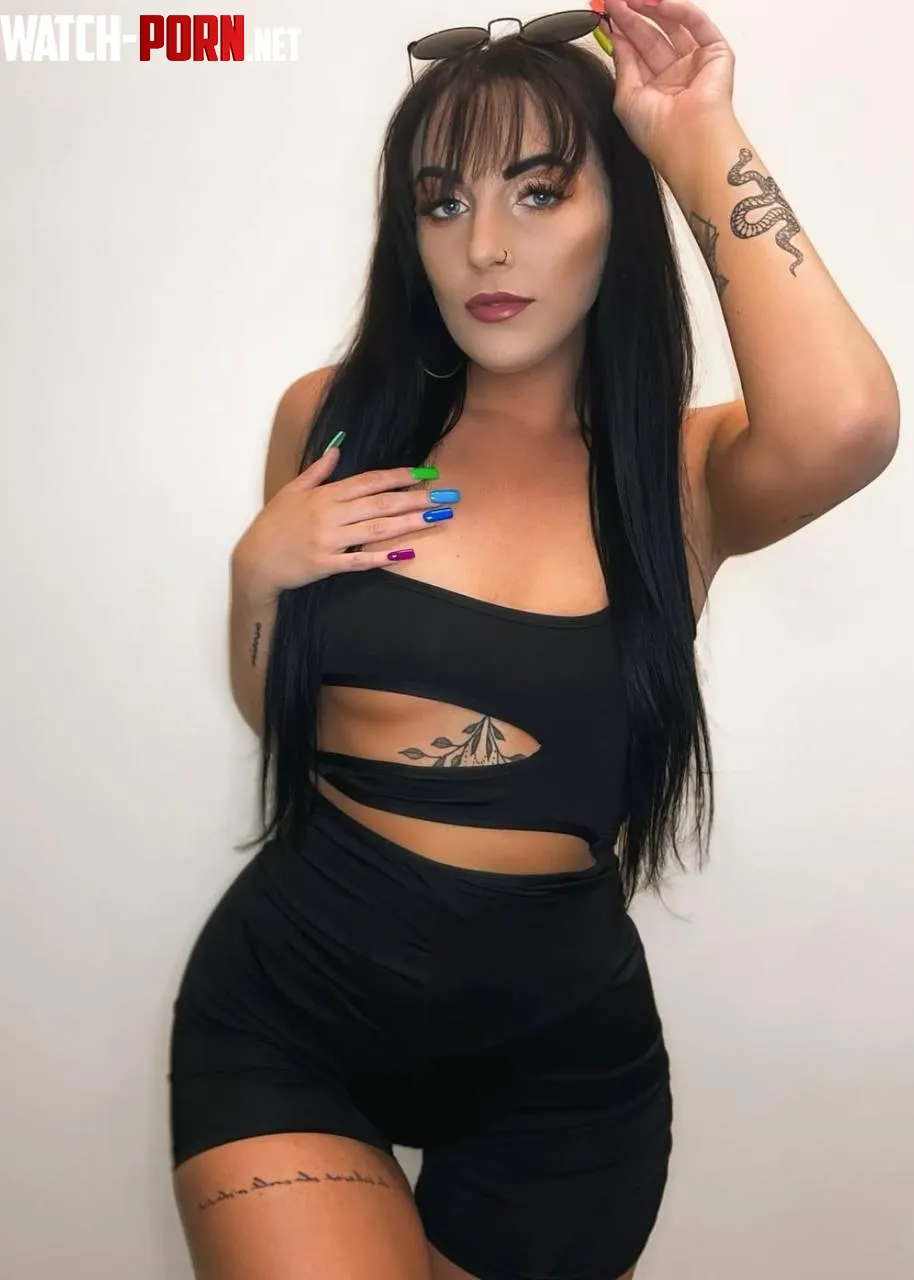 Do you love curves, colors or control? Lucky for you, I bring all three by itsbrooklynnk