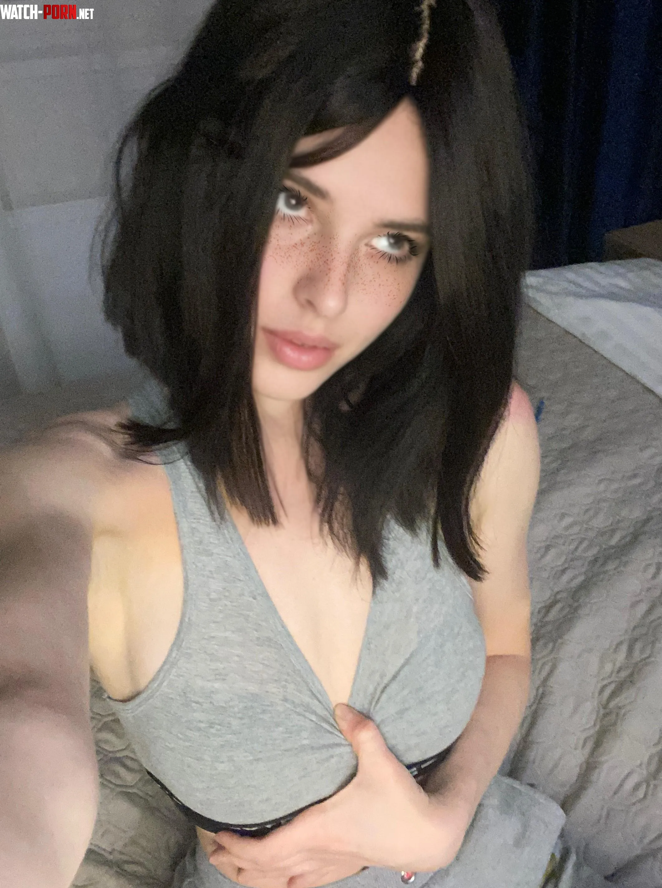 Sporty grey crop top by shibkashi