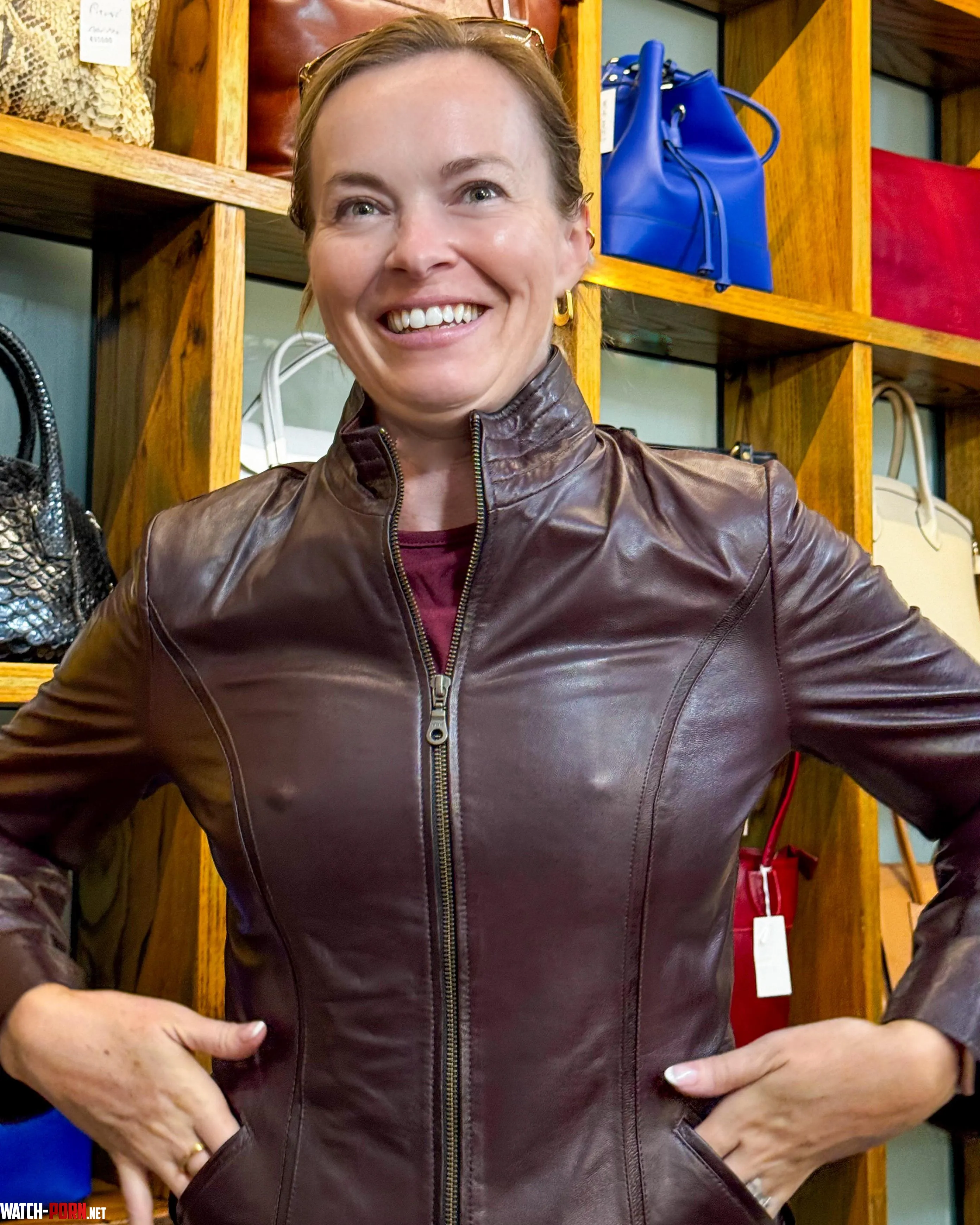 I was starting on some new jackets when I noticed that even leather couldn’t hold them back…[F48] by Kate_Monogamish
