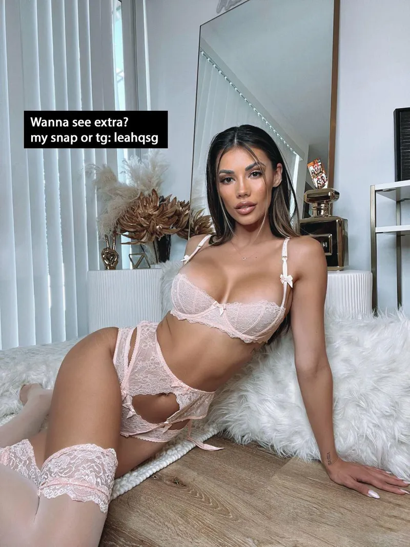 Thumbnail cheesegod76 Shares a Sexy Moment | SexyButNotPorn