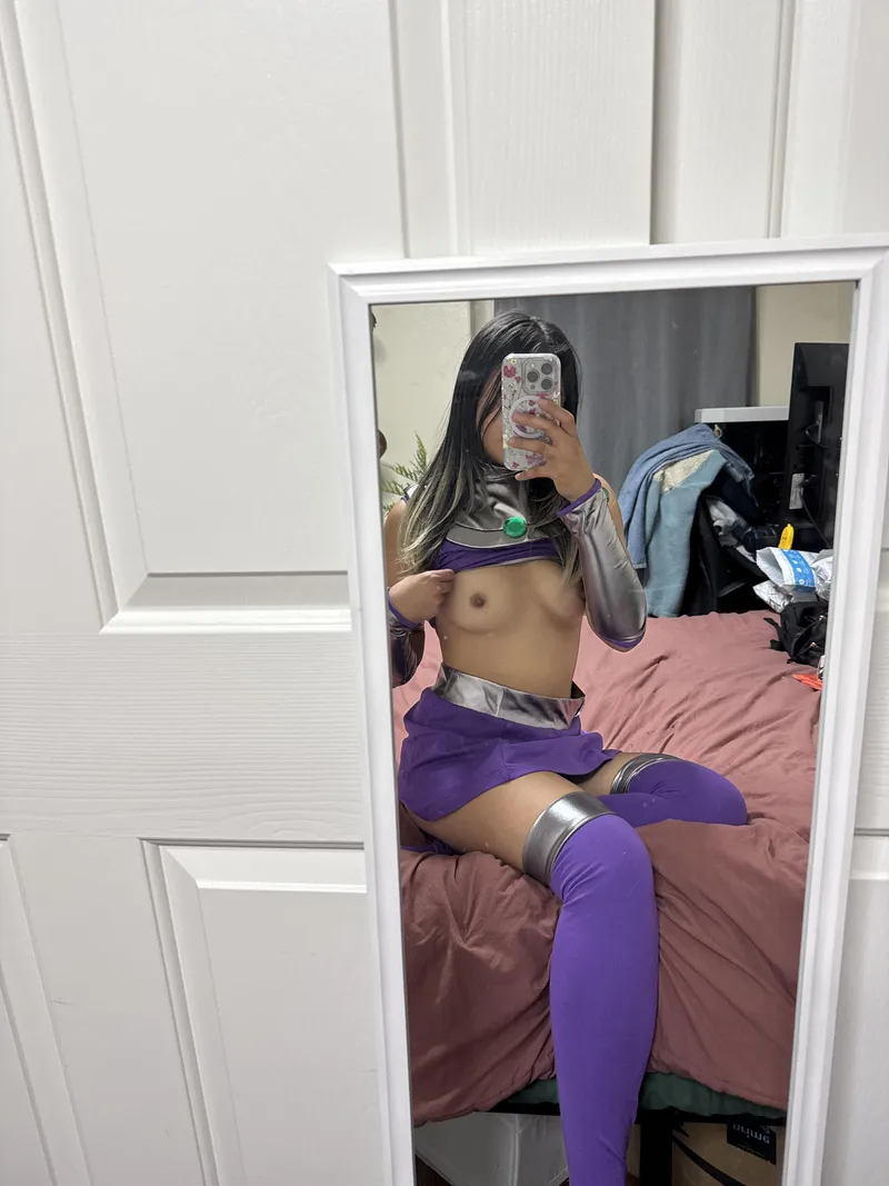 Thumbnail Teen Titans Fantasy: Starfire Cosplay Delights | dreamypokipop