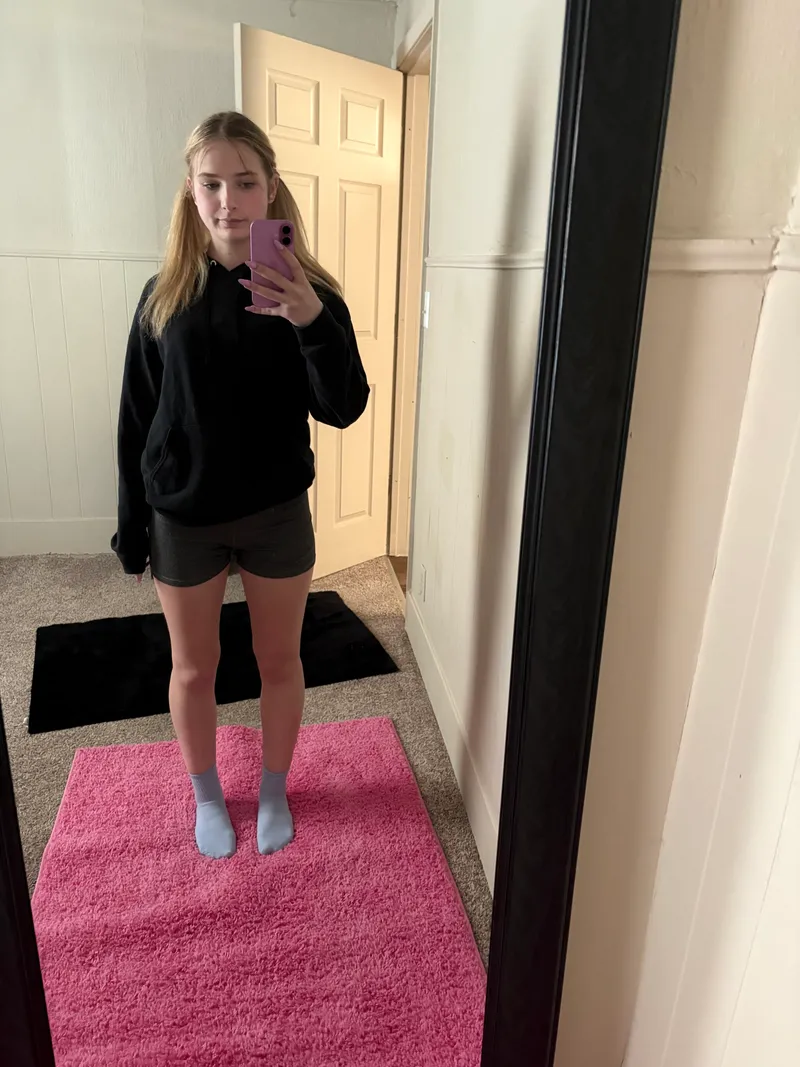 Thumbnail Cute New Shorts Look: samwitabam's Love Affair - tight_shorts