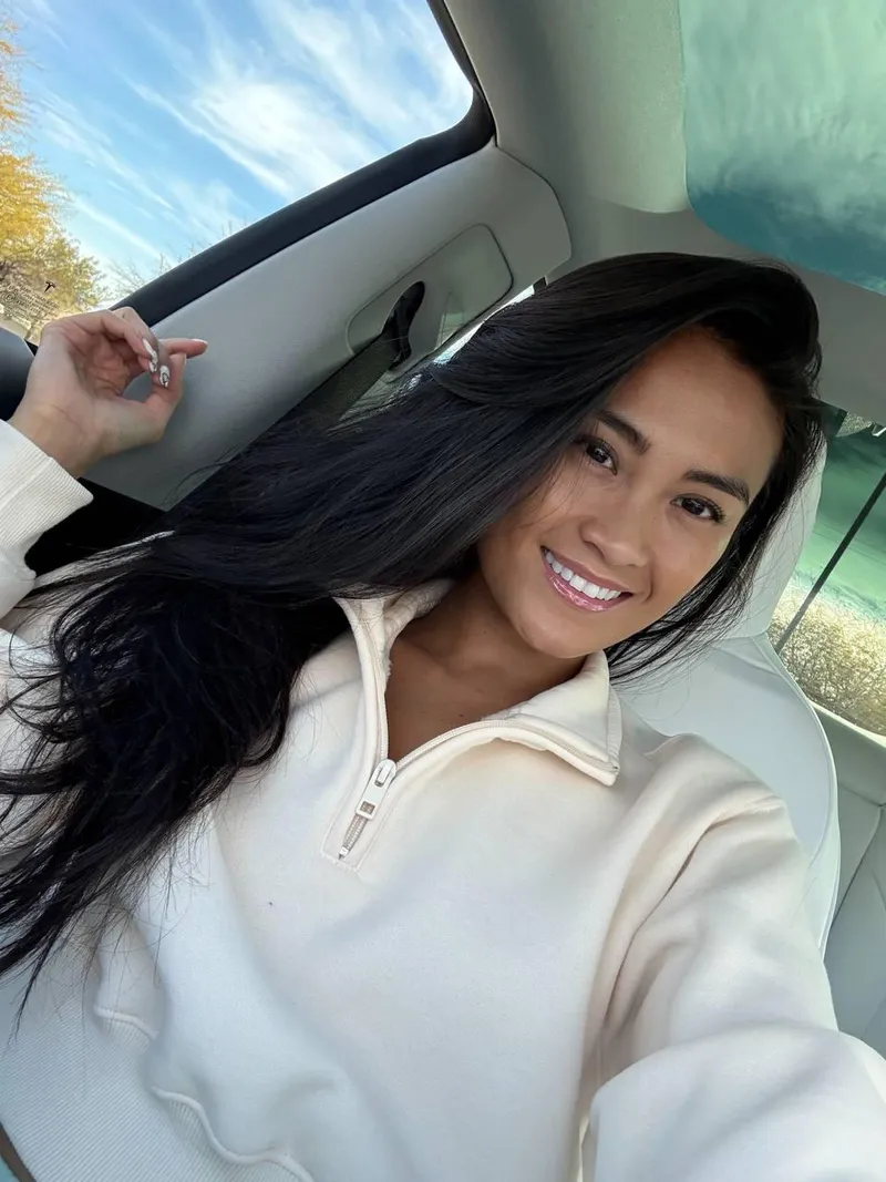 Thumbnail Sharing Smiles in Adorable_Girls by sunshineonlyxo