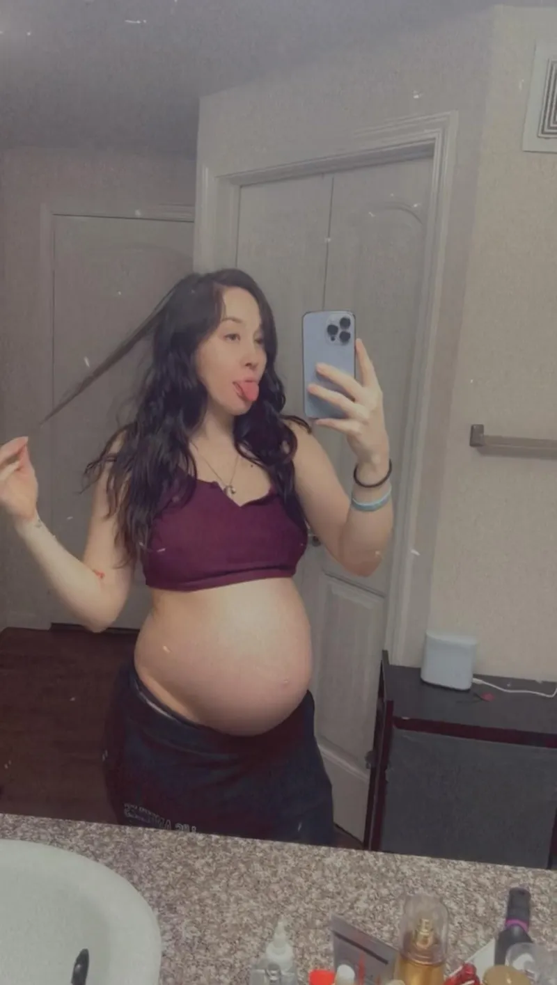 Thumbnail Attraction to Pregnant Women Explained by uncutliz | PregnantPetite