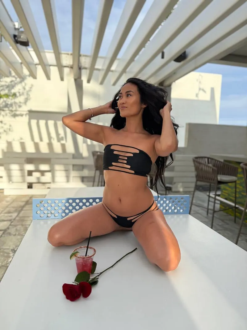 Thumbnail Unleash Your Party Spirit: Shots & Night Life with sunshineonlyxo