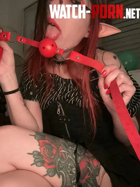 Pussy - mouth - spitting in your mouth by The_Red_fox_road