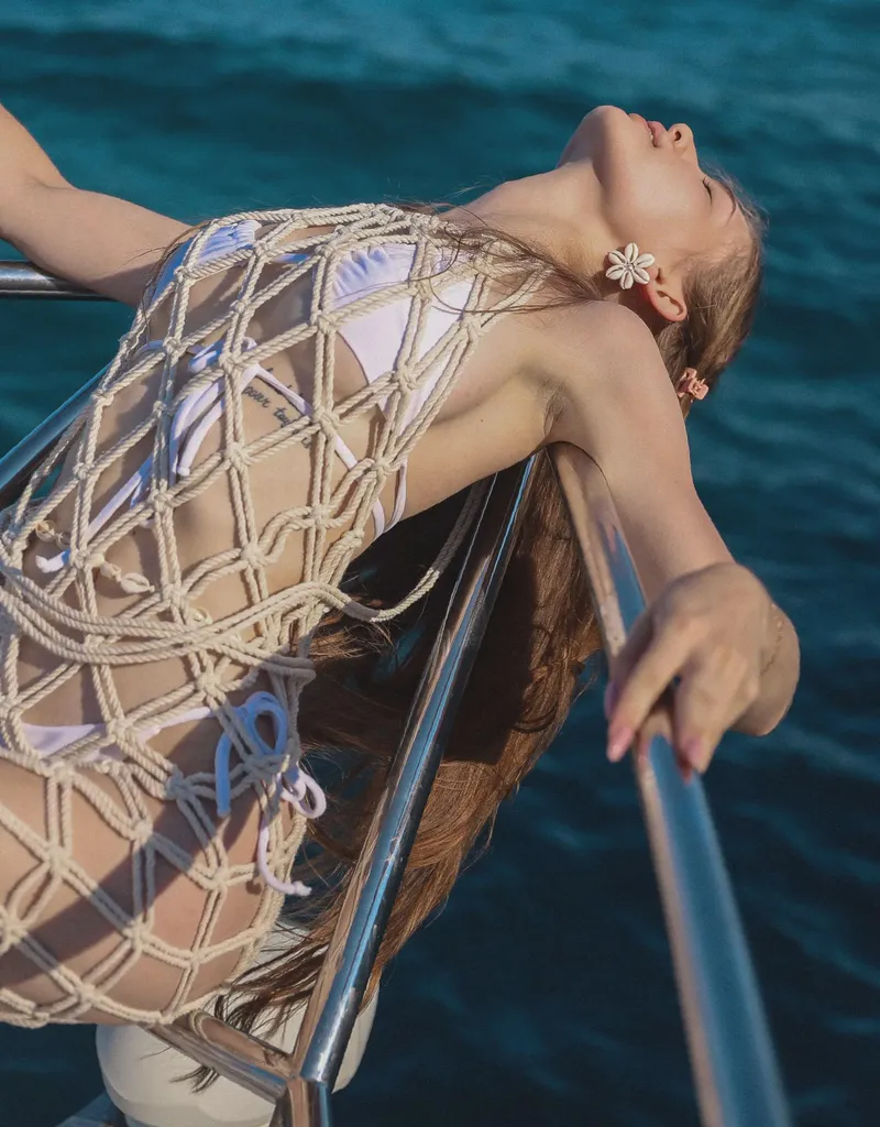Thumbnail Loving Beach Breezes with LushLyn9 | classysexy