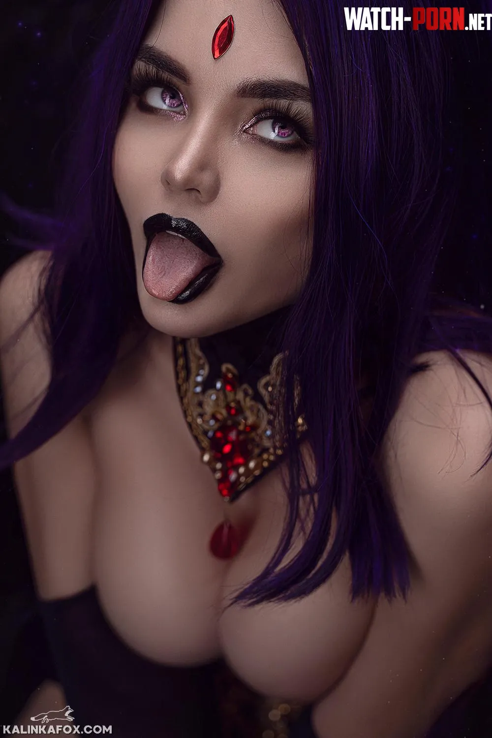 Raven Tongue Out (KalinkaFox) [DC] by Mxfyn