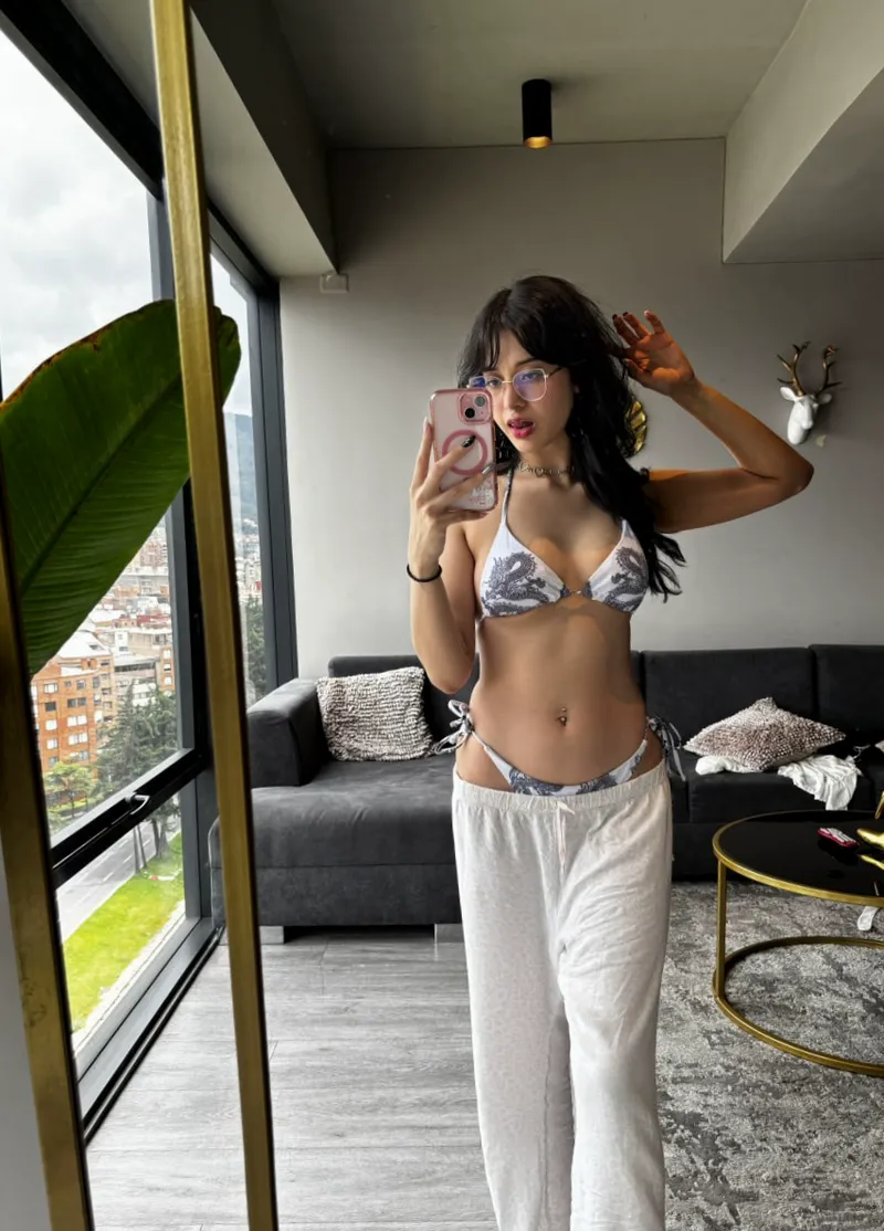 Thumbnail Irresistible Charm: Lose Control to My Bikini Body by crystalLunal
