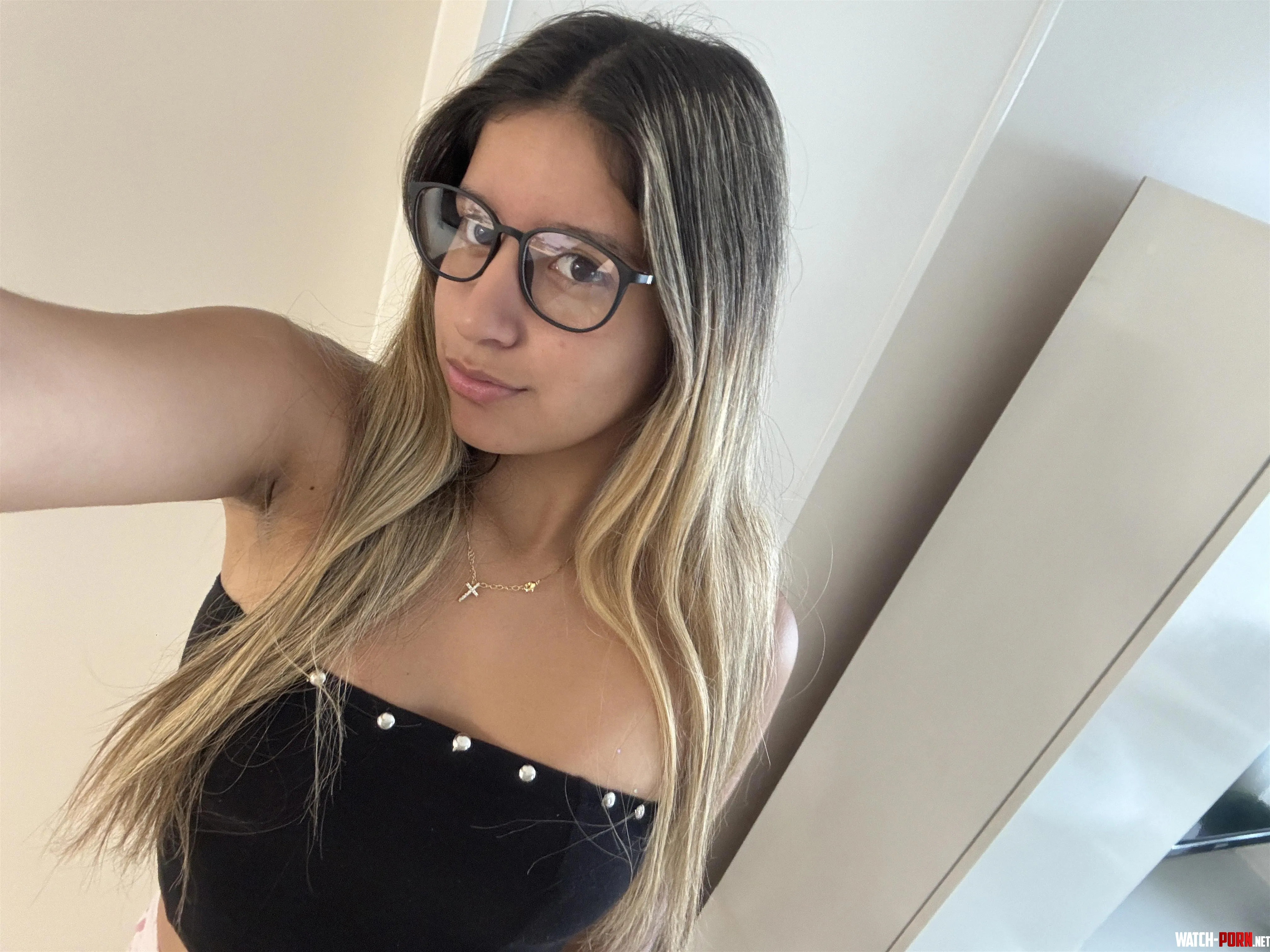 I could be your favorite distraction by JuliaTarasina