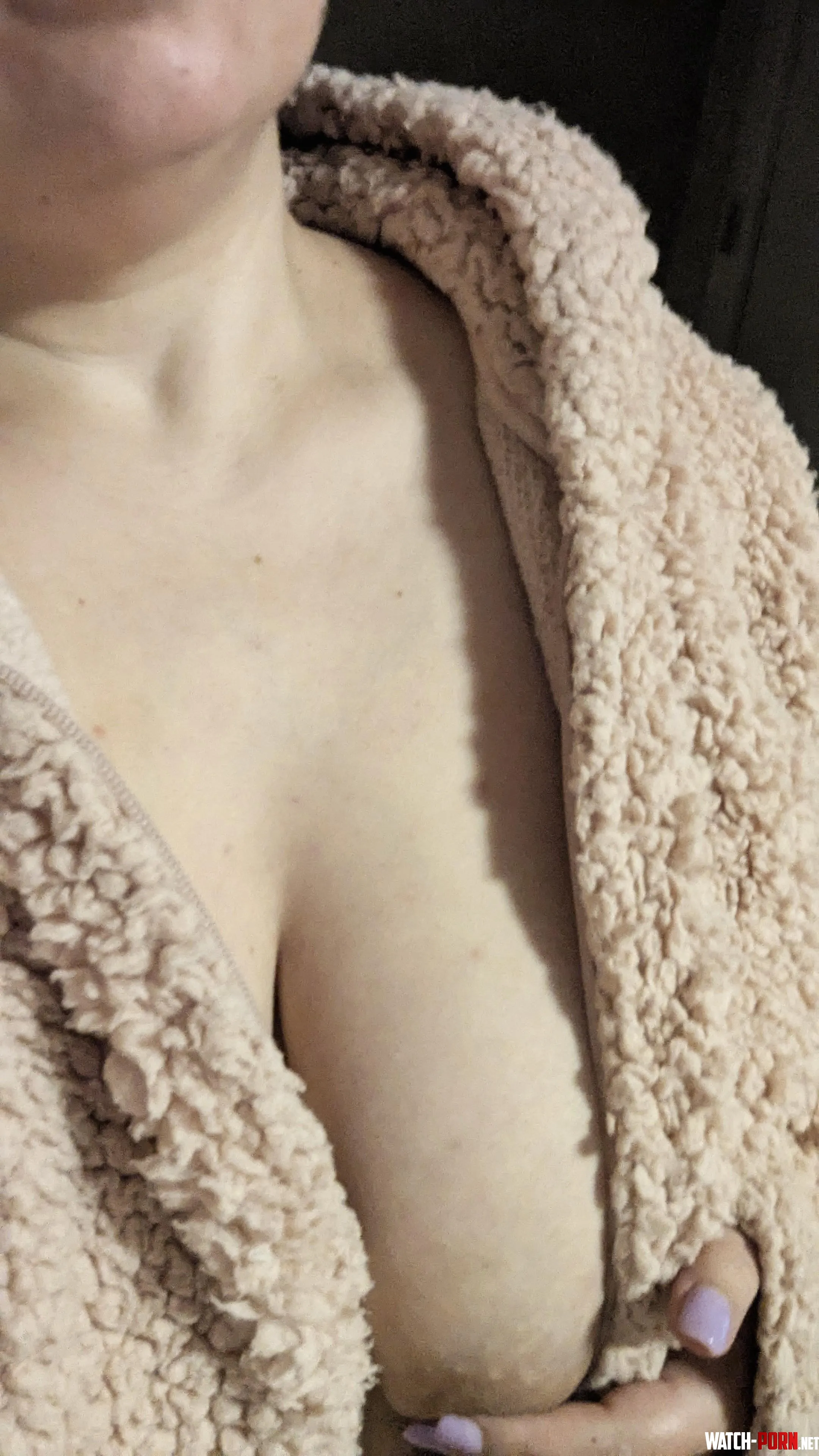 (f)rosty outside, warm in here by V3iled1nS3cr3cy