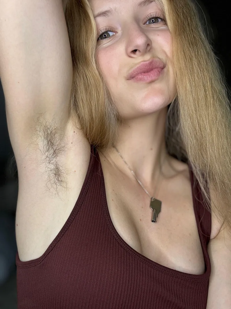 Thumbnail Exploring Hairy Armpit Desires with lulusdreamz