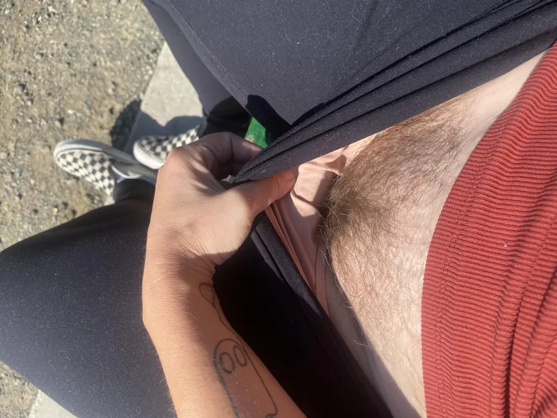 Thumbnail SpitInMyMouth420_: To Shave or Not to Shave - The Full Bush Dilemma