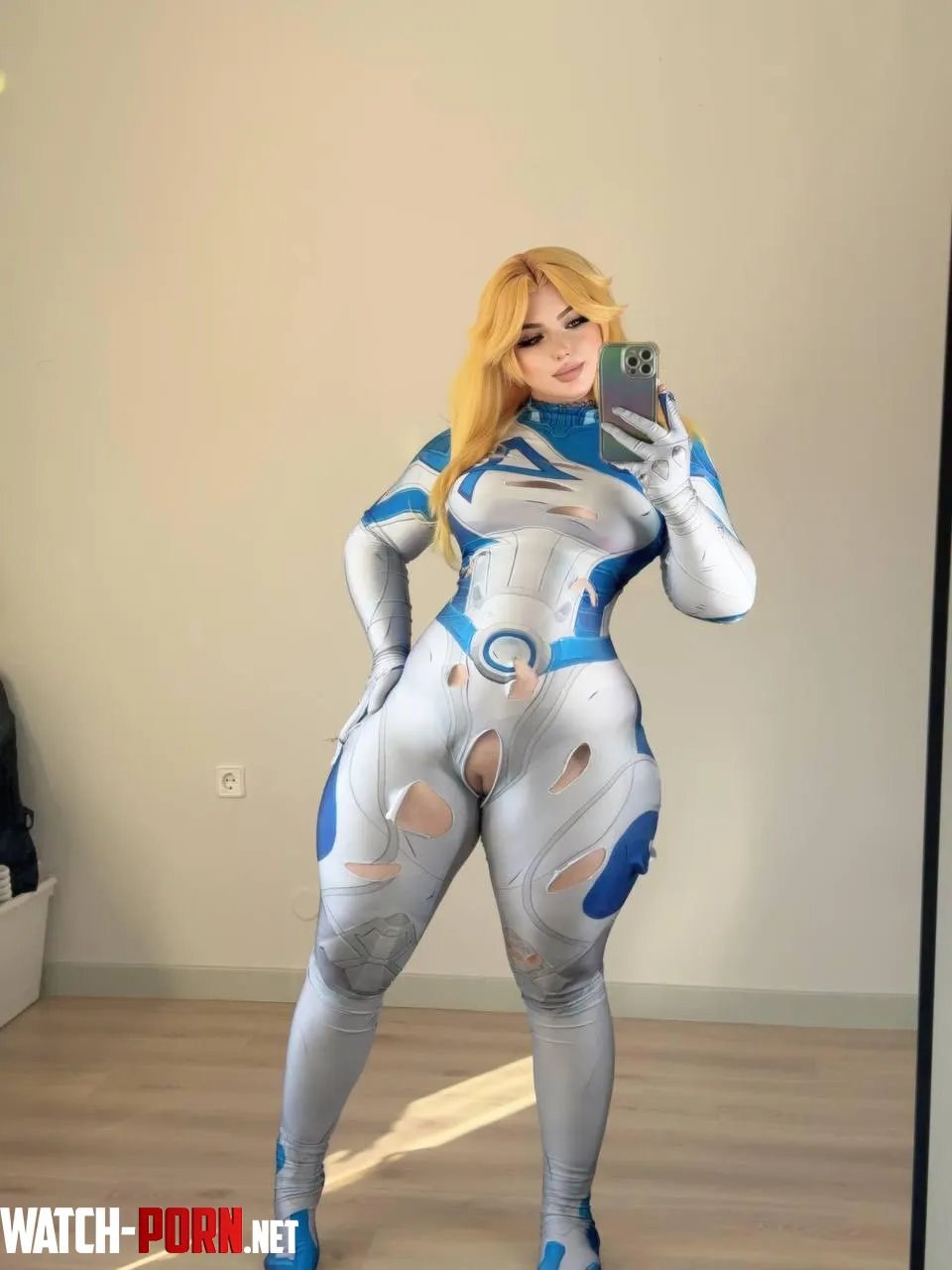 Sue Storm [Marvel] by me (Kuroitsune) by sinfullkuro