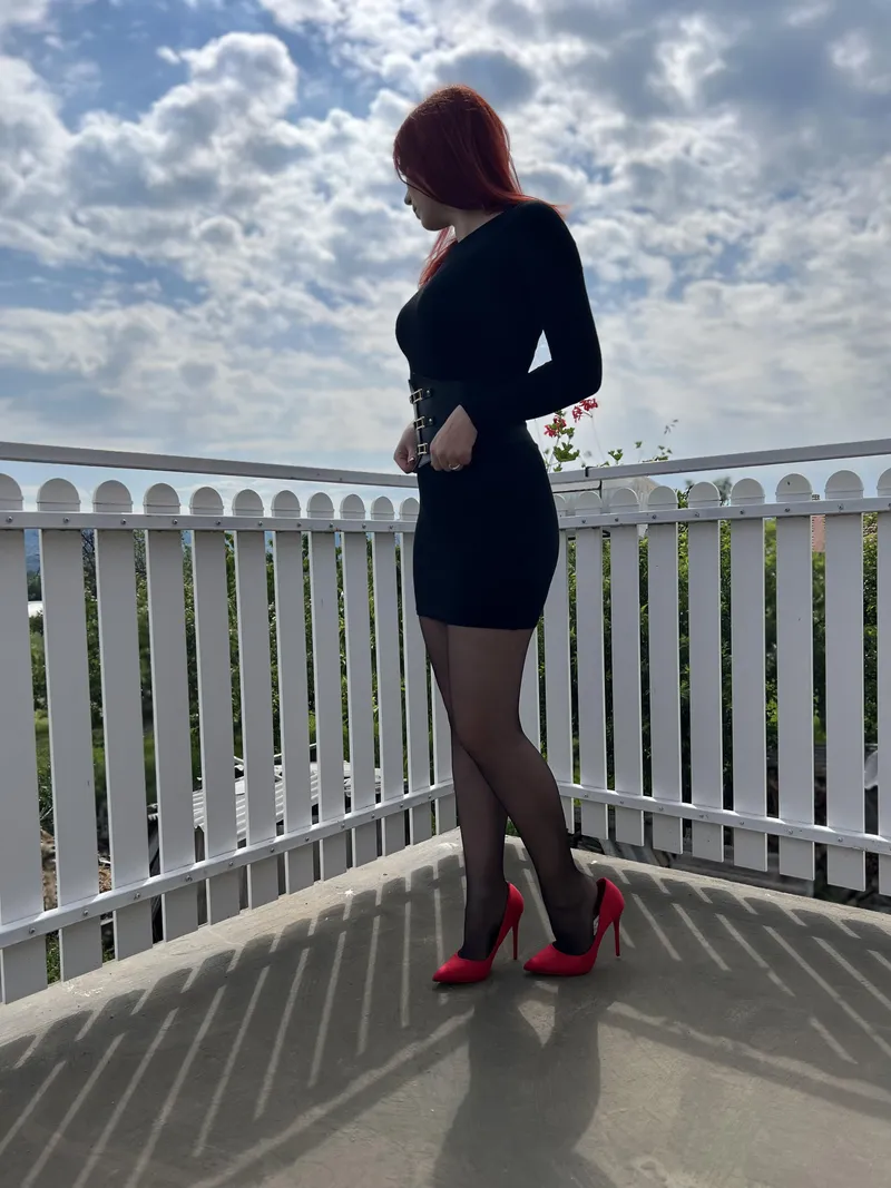 Thumbnail Black Dress Elegance Unveiled by ichigo_emaa