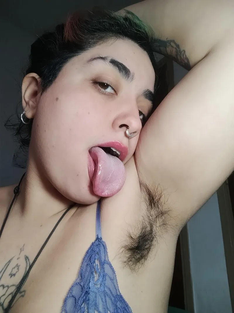 Thumbnail Scent Descriptions of Hairy Armpits by lebrava | HairyArmpits