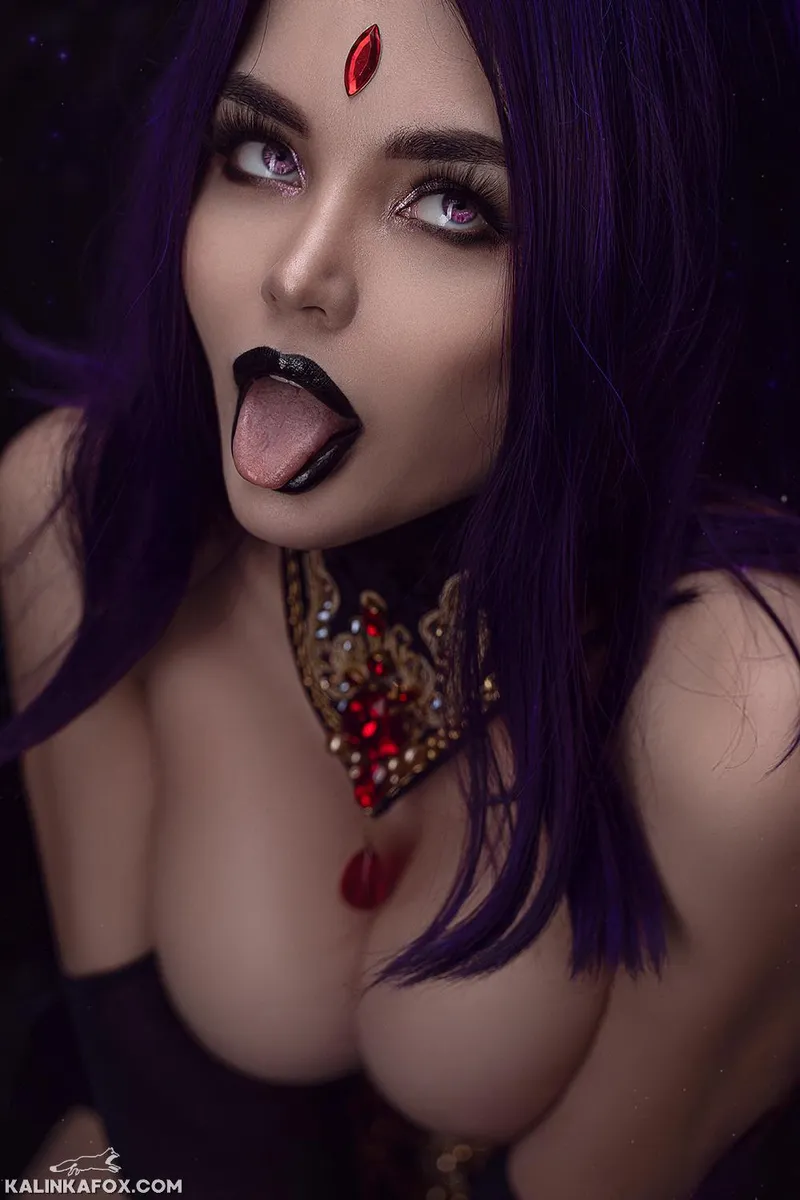 Thumbnail Raven's Dark Elegance by KalinkaFox [DC] | kalinkafox | CosplayLewd