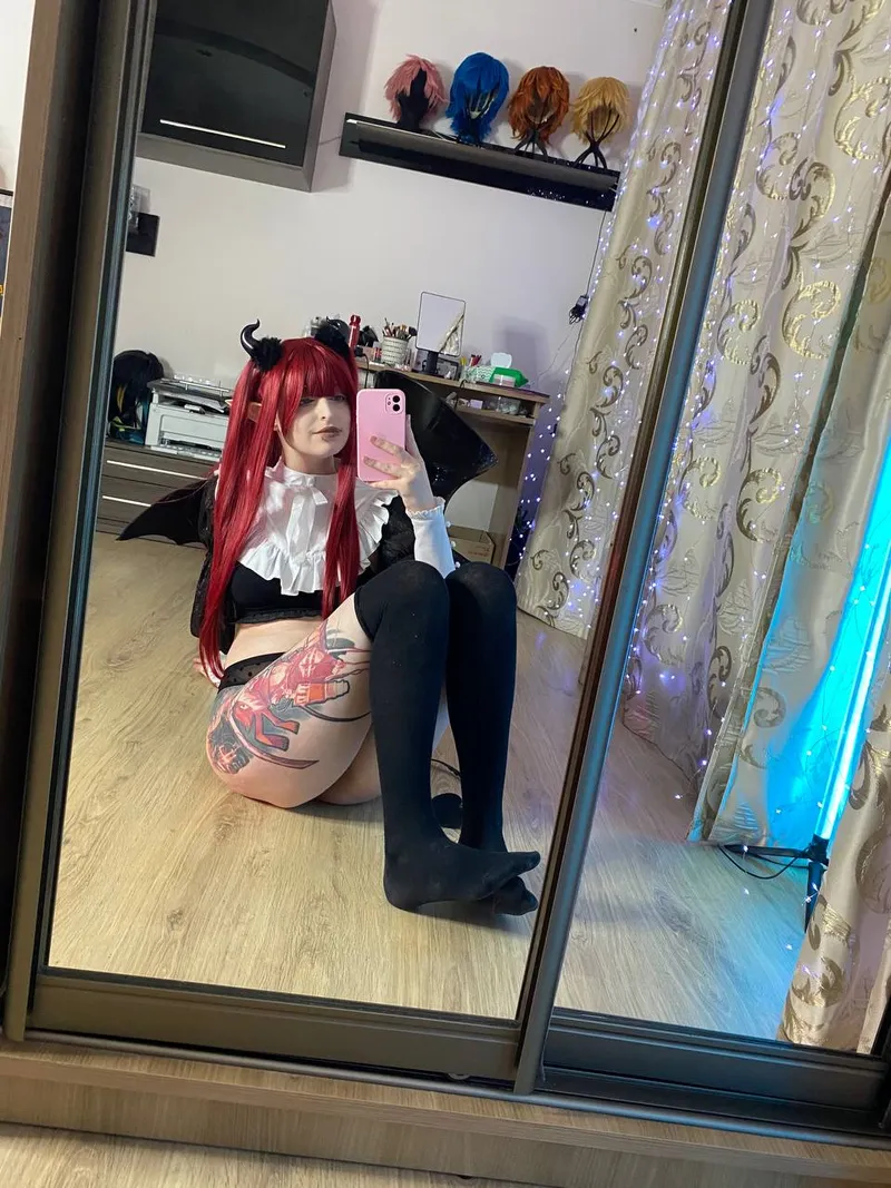 Thumbnail Mesmerizing Marin Kitagawa Cosplay by LovellyEli