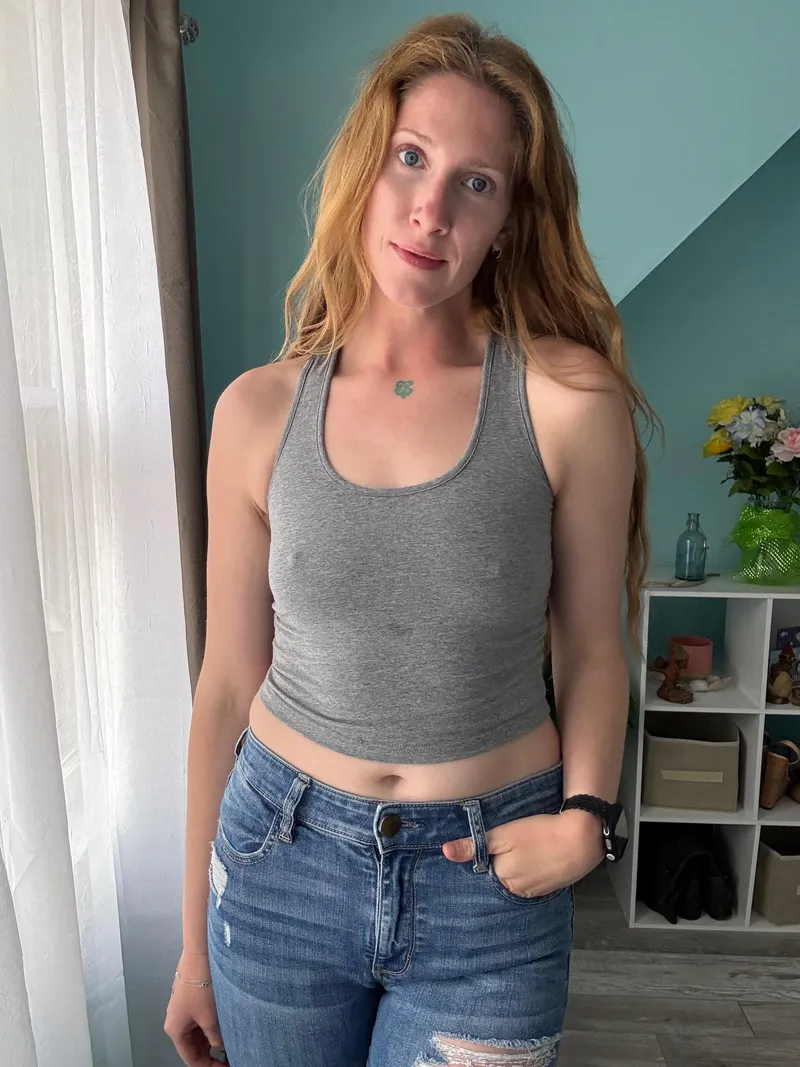 Thumbnail Instagram Hottie Spotlight: Inside emersonbloom22's World