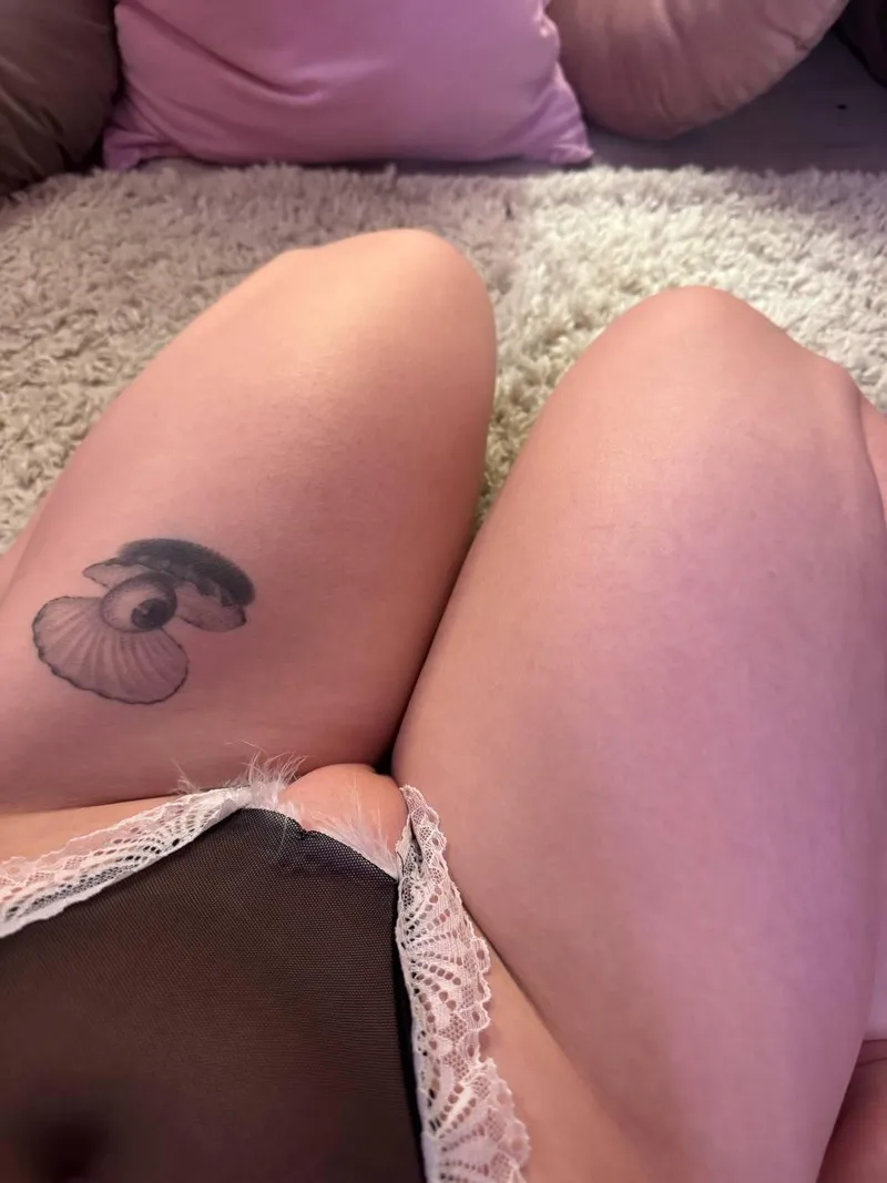 Thumbnail Embracing Your Playful Side: The Charm of an Innocent Naughty Mound | Corvodafruta