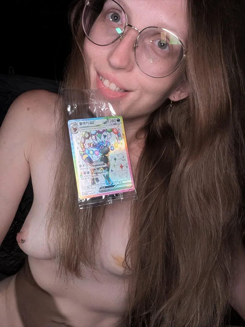 Thumbnail RosalynnTaylor's Adoration for Korean Pokémon Box in GWNerdy