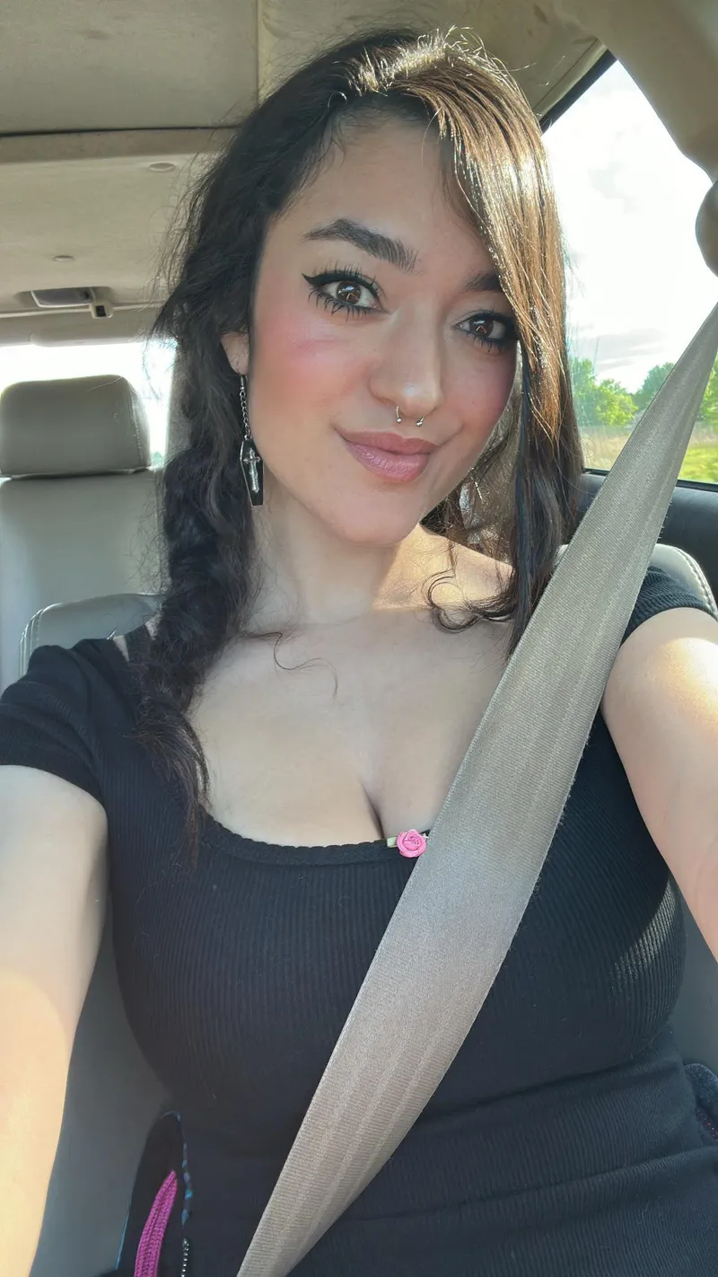 Thumbnail Spice Up Your Drive: 'U Down for a Quickie in the Backseat?'