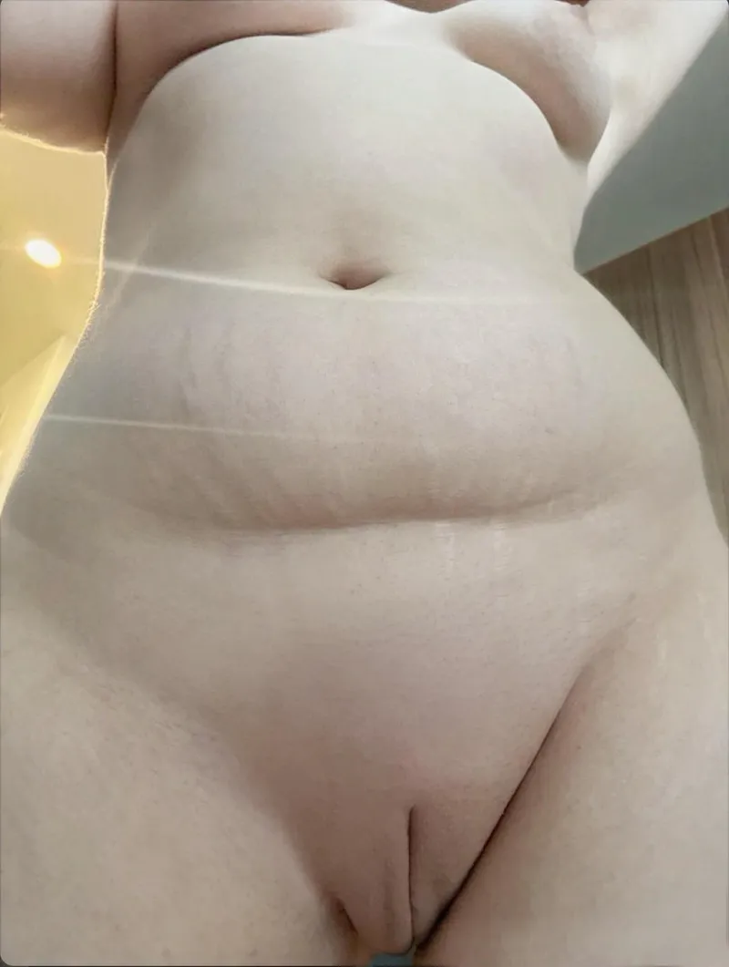 Thumbnail Cass_Trix: Savor a Chubby Innie!
