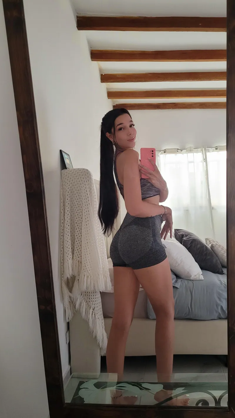 Thumbnail Pre-Workout Ponytail Fun with Ticklish_and_Pickle