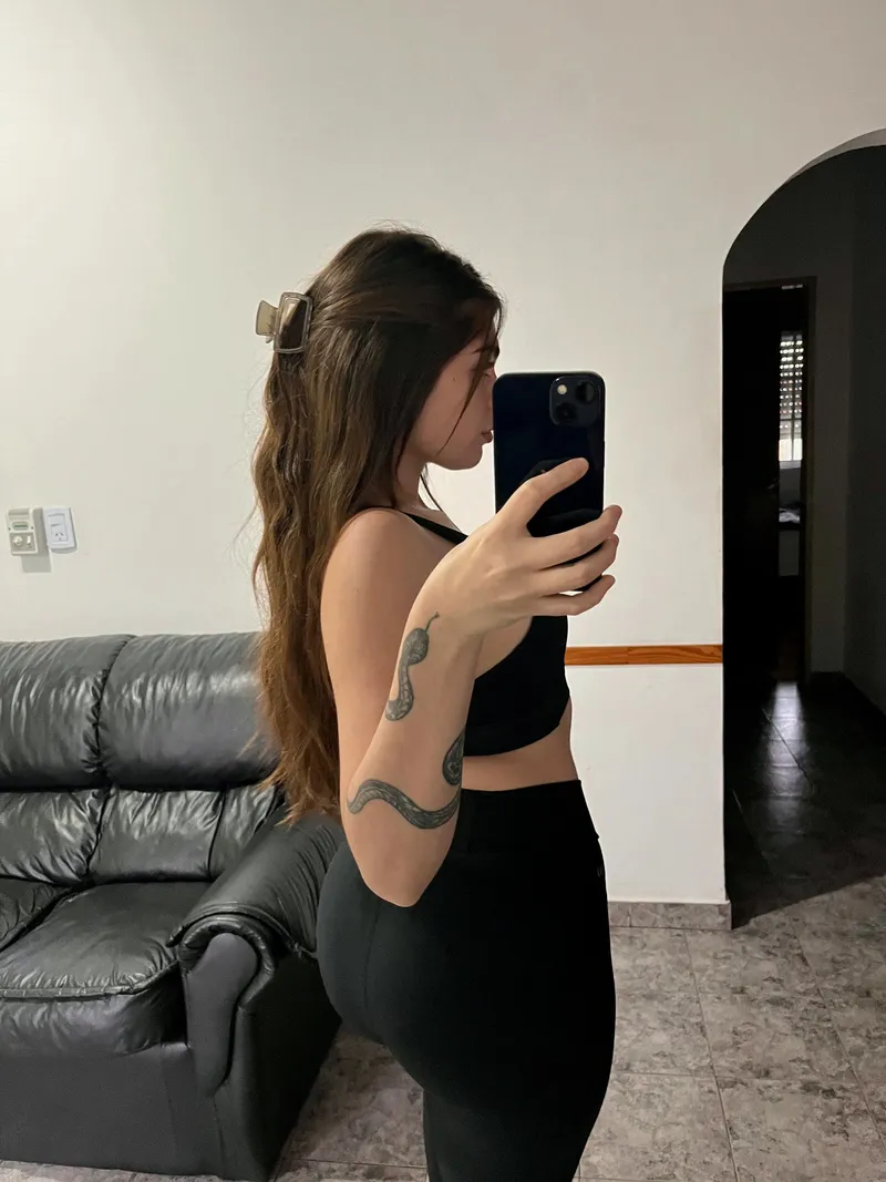 Thumbnail Juicier Than Ever - Embracing the YogaPants Journey with pretty_evaa