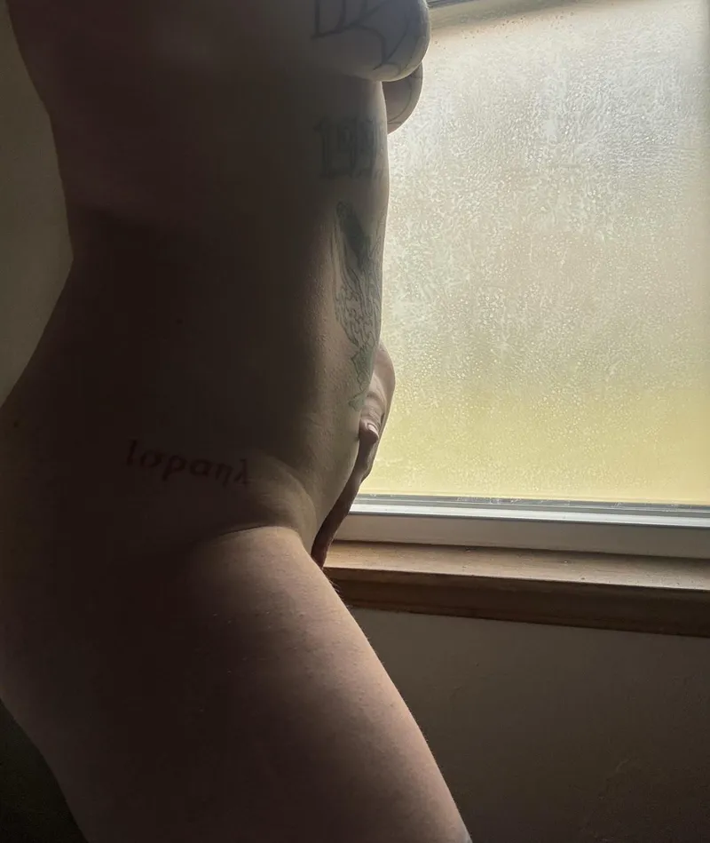 Thumbnail Swing_and_shoot Wishes You a Happy Hump-Me Day ;)