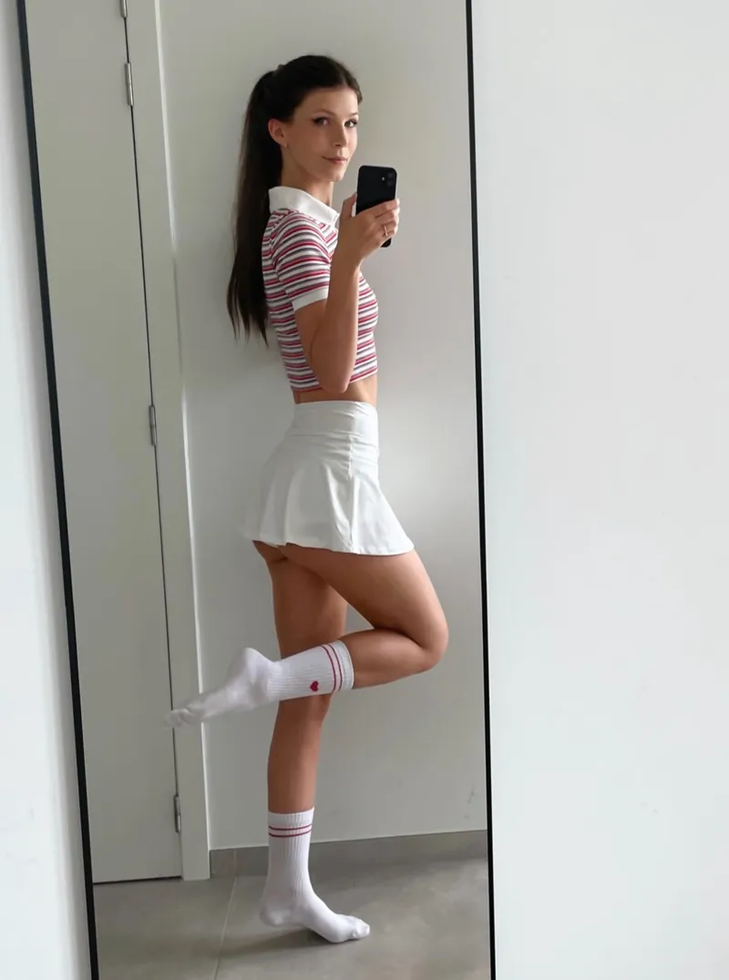 Thumbnail Determining Skirt Length: Too Short or Just Right? by IvyNash