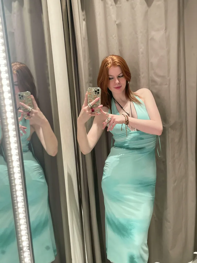 Thumbnail Classy, Curvy, and Confident: Embracing the Essence of Elegance | Classy Girls