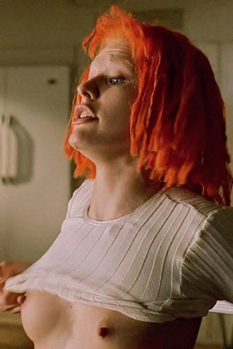 Thumbnail ash_voorhees Unveils the Sensational Milla Jovovich