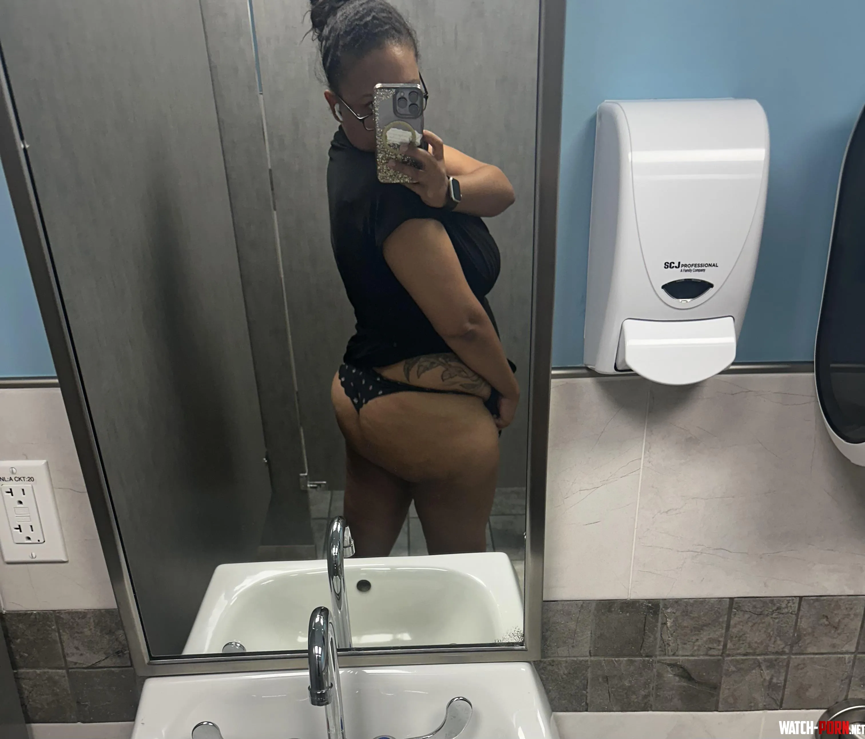 Your new favorite MILF and I just made you stop, stare, and your dick jump to attention. by justyourgirlRaina
