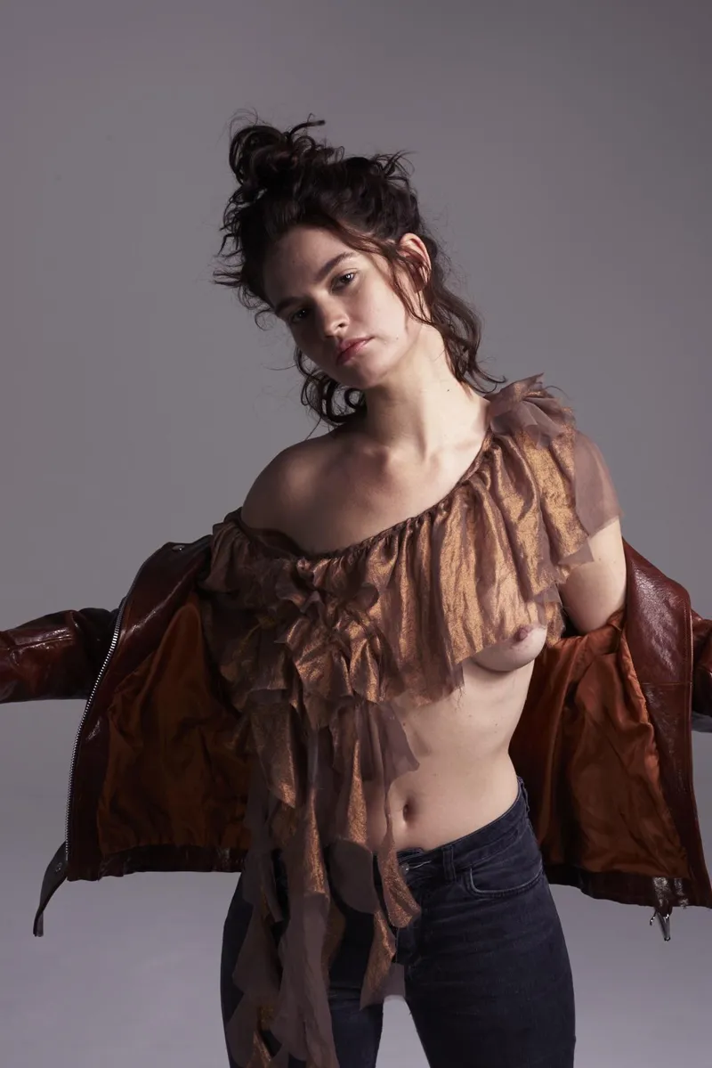 Thumbnail Lily James Unveiled: A CelebsGW Discovery