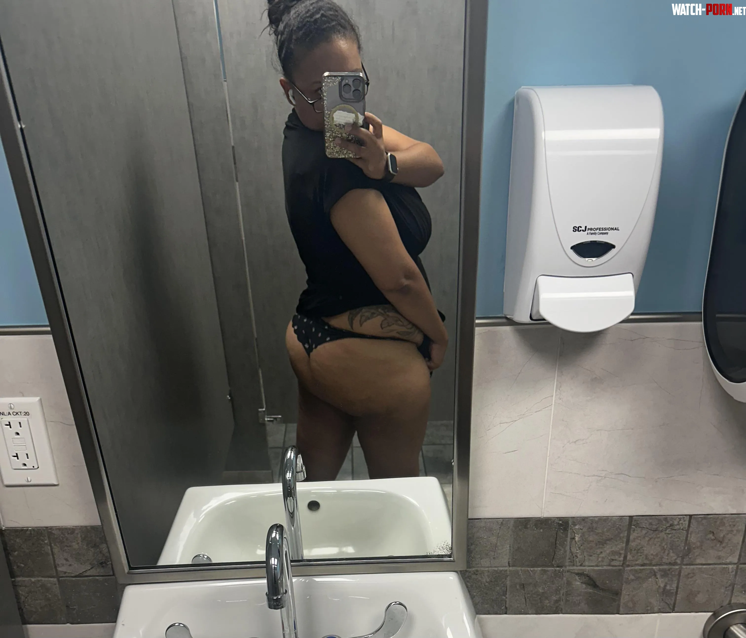 Your new favorite MILF and I just made you stop, stare, and your dick jump to attention. by justyourgirlRaina