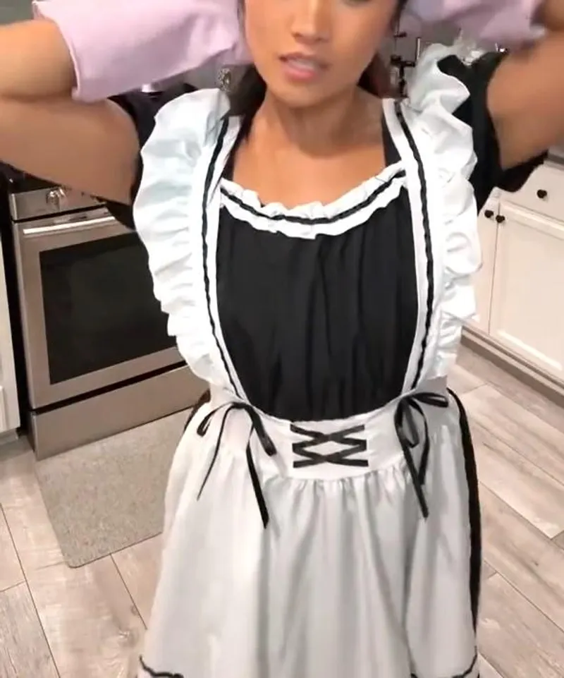 Thumbnail Seeking Guidance: sunshinemaidxo Awaits Orders