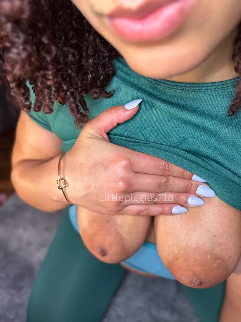 Thumbnail Exploring Sensuality: Embrace Your Desires | Littlepiggies718