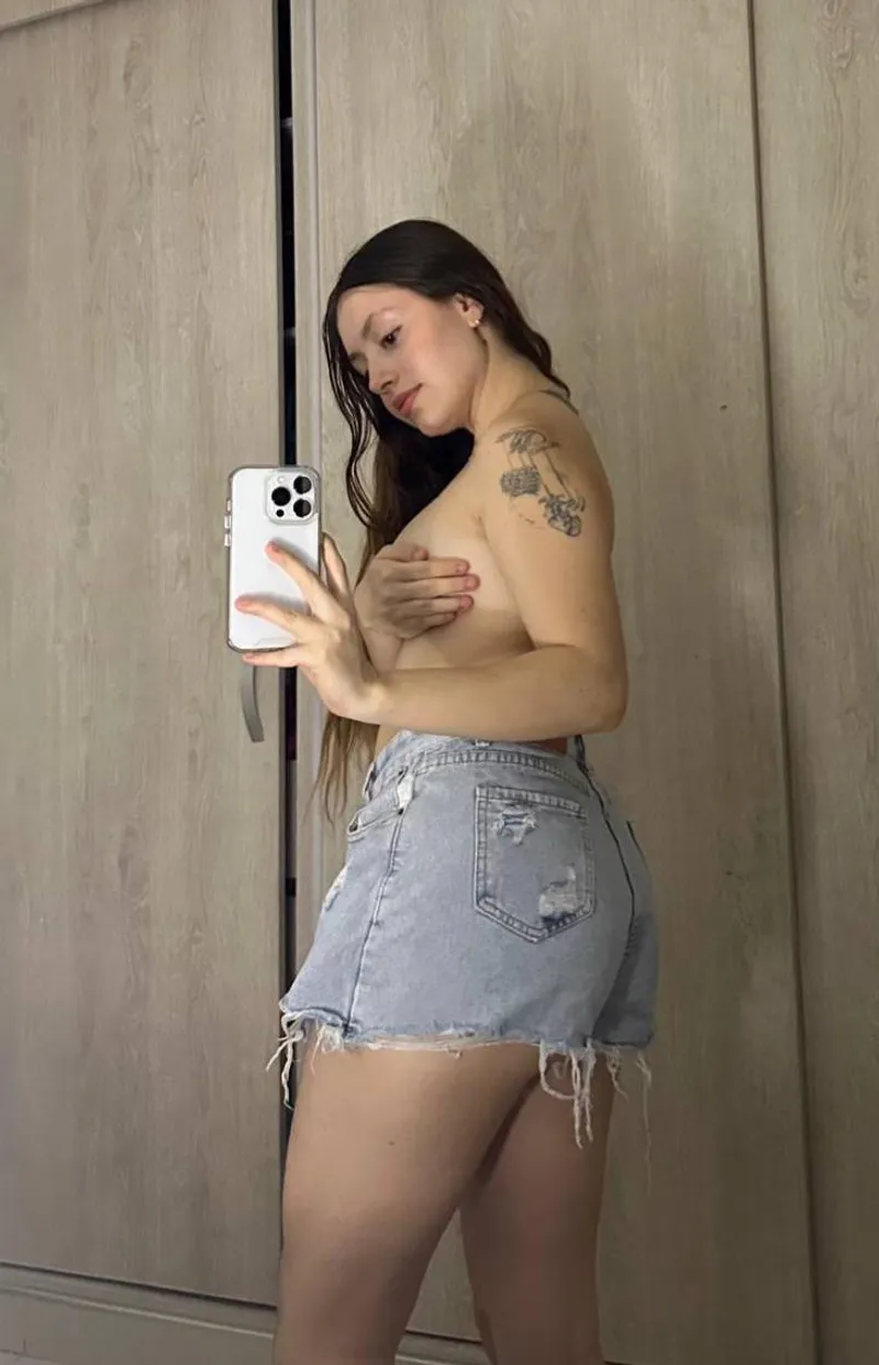Thumbnail Exploring Nastiness: A Journey with Unique_Foundation669 in Handbra World