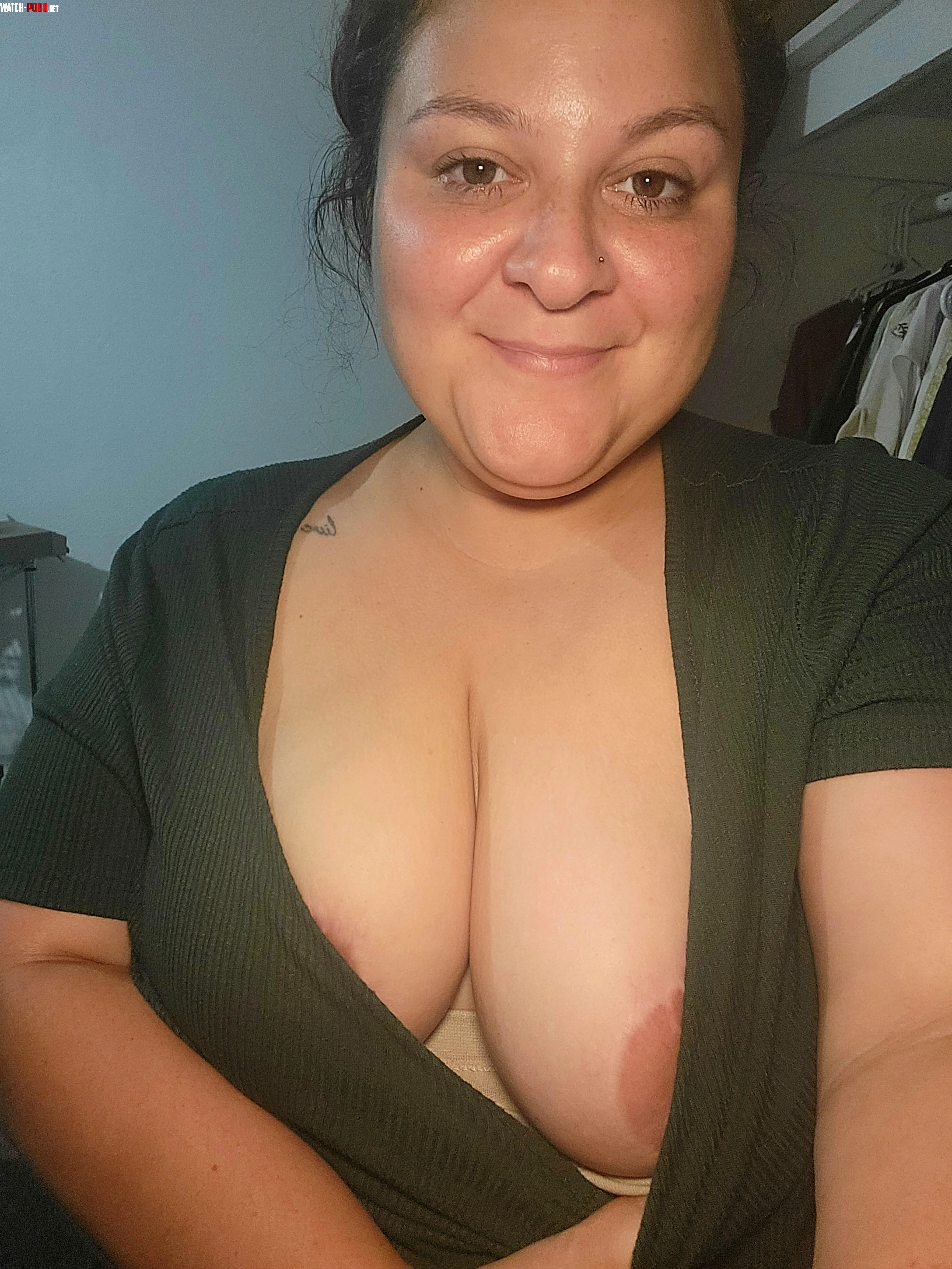 No makeup. No filter. Just me and my tits for you. by jolenefaye