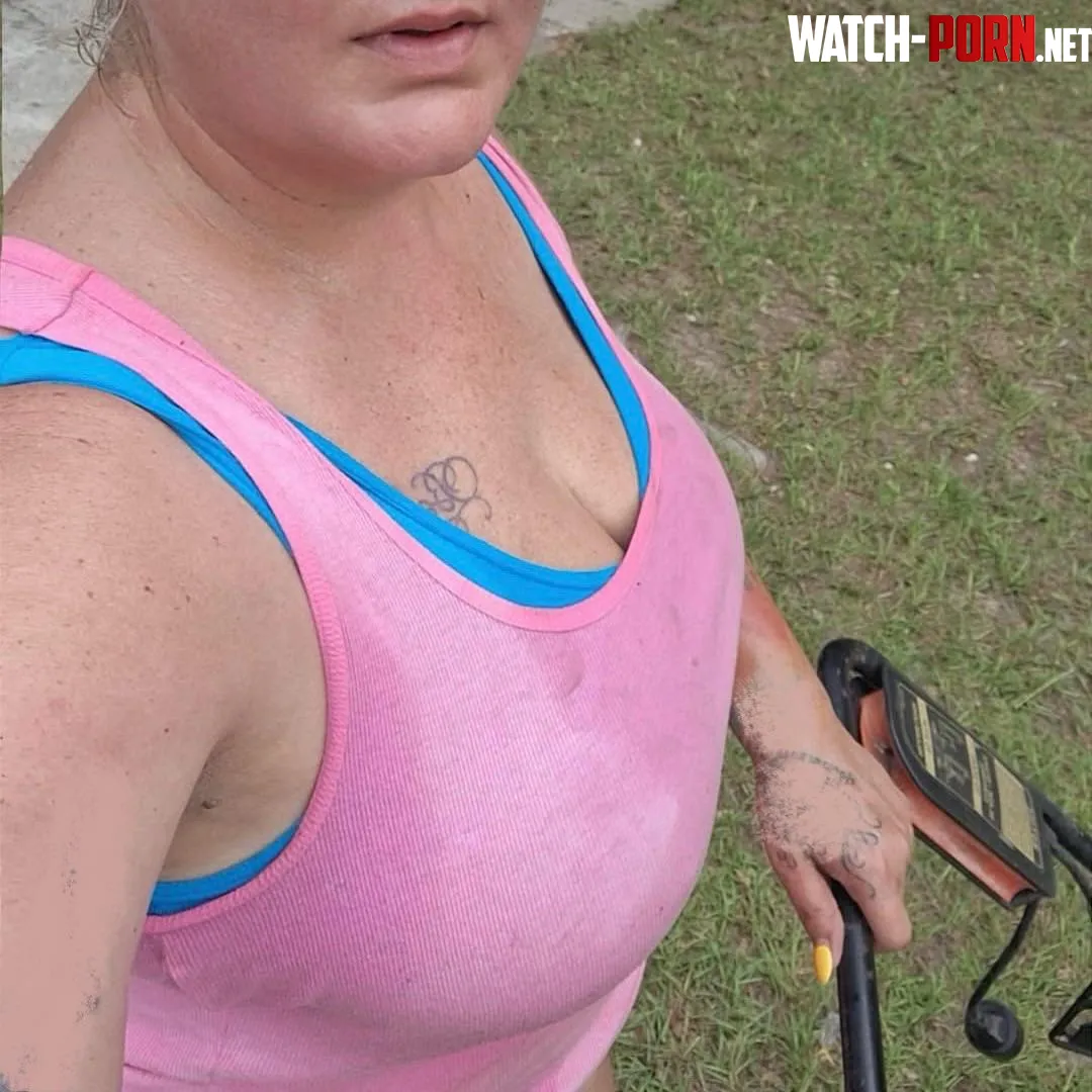 How and Sweaty after yardwork. by Naudia_Carolina