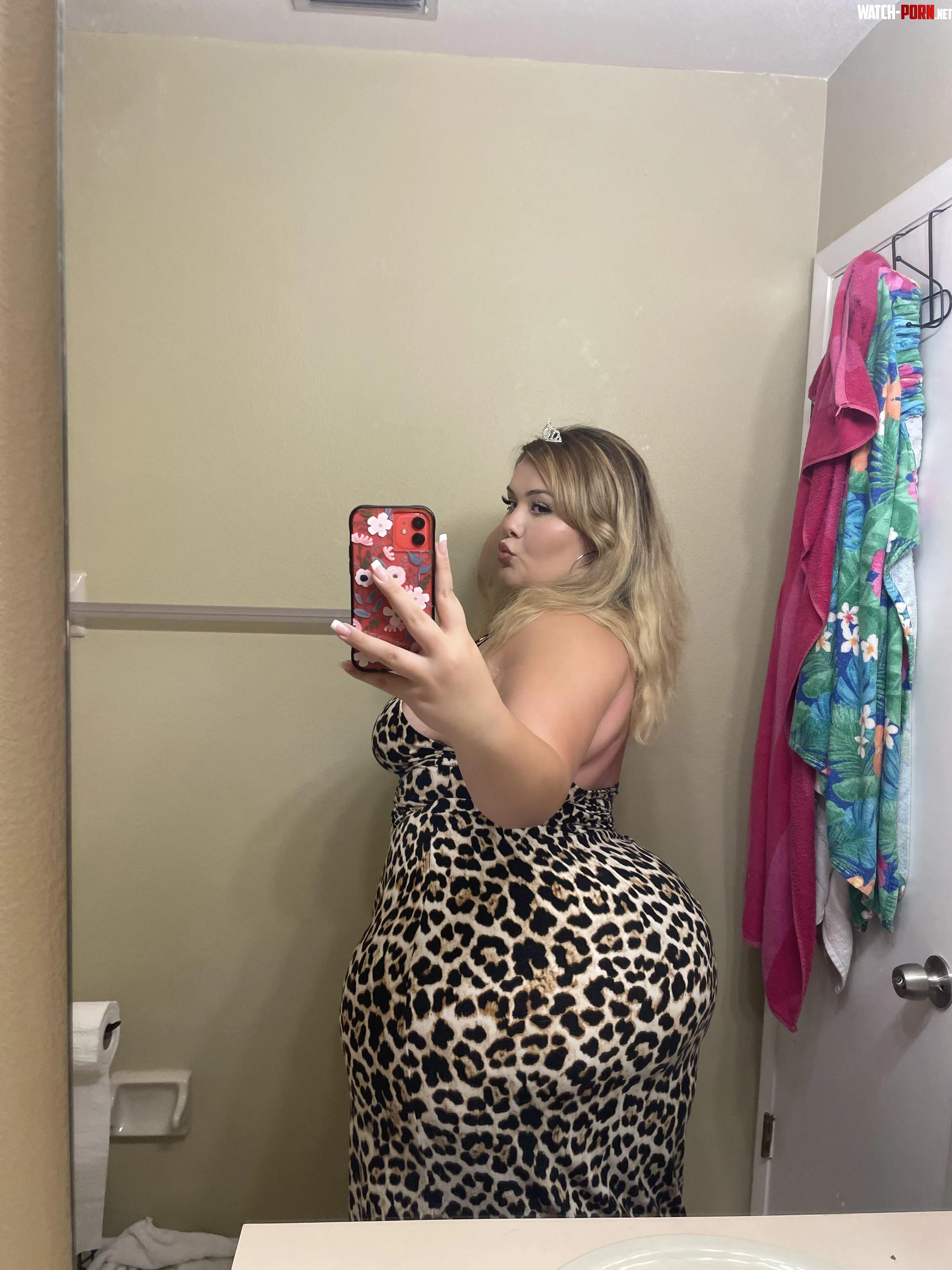 Last birthday selfie lol🐆🎂 by KhloeKream