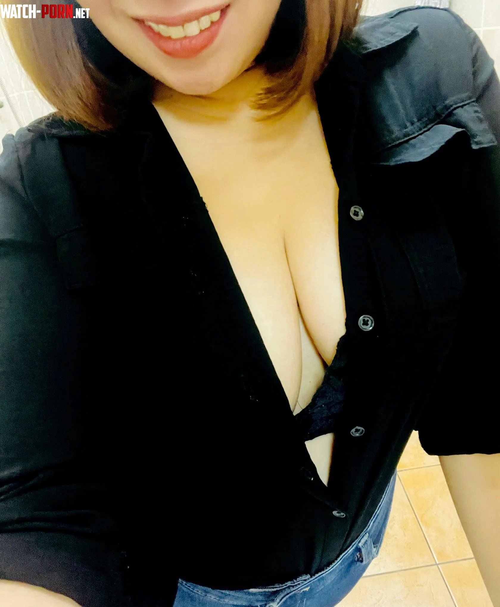 [f] feeling freaky 🖤 by squ1rtle69